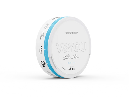 Round white container with labelled V&You Mint Freeze flavour and 16 mg/g strength.